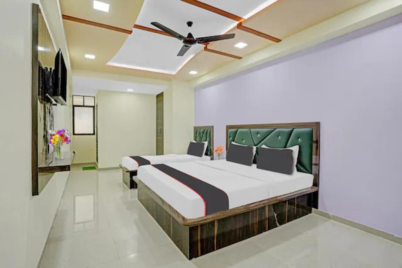 אחמדאבאד Hotel Ggc Inn מראה חיצוני תמונה